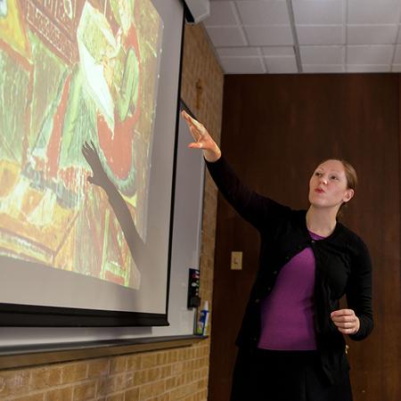 Professor Kelly Gibson teaching history